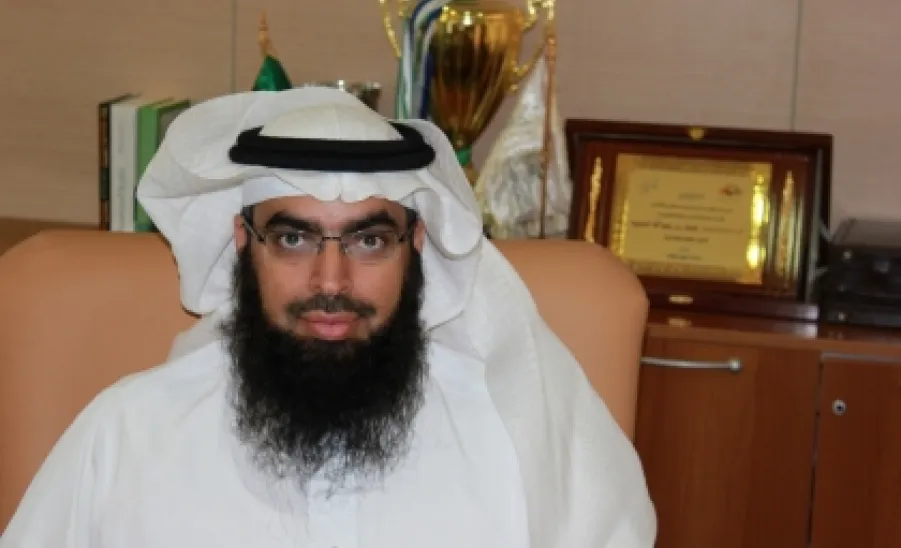 معالي مدير الجامعة د خالد المقرن يشكر د.فيصل الحمود والعاملين معه -  