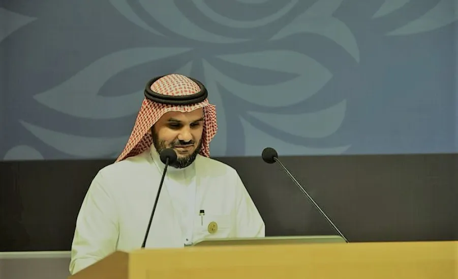 المطيري أستاذاً مشاركاً - 