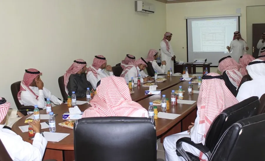 الإدارة العامة للتخطيط والتطوير الإداري تعلن عن قرب فتح باب التسجيل لبرامج معهد الإدارة العامة - 