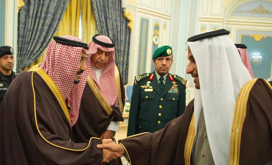 معالي مدير الجامعة : تشرفنا بلقاء خادم الحرمين الشريفين وكلماته دافعاً لمزيد من العمل والبذل والعطاء  - 