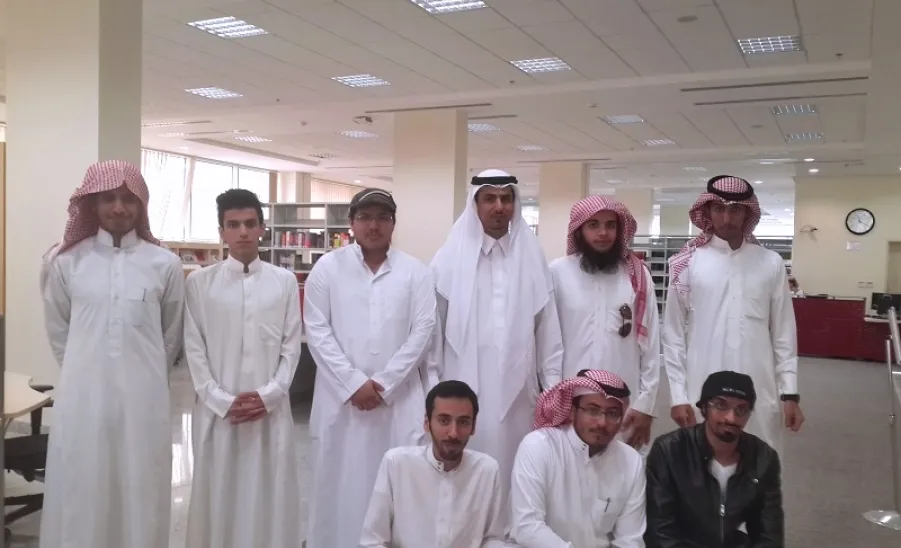 كلية التربية بالمجمعة تزور مكتبة الملك عبدالعزيز العامة في الرياض - 
