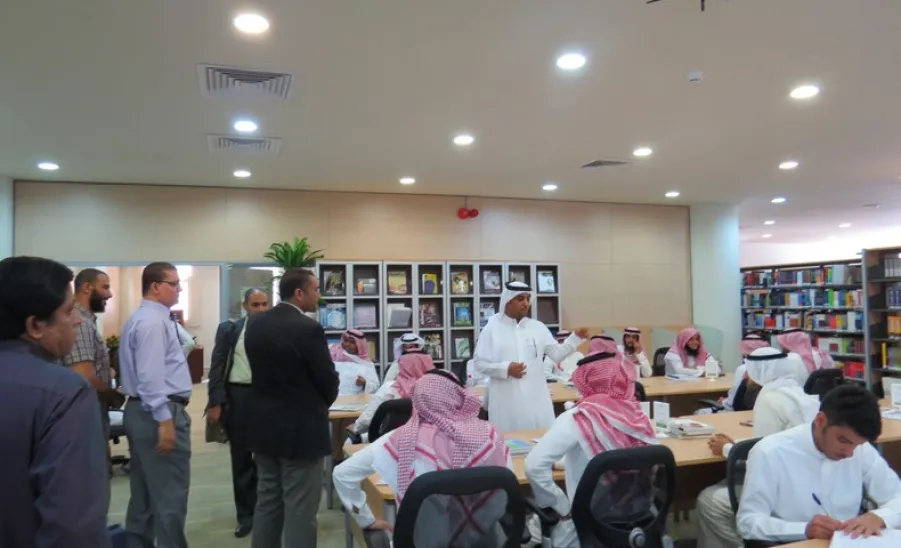 عمادة شؤون المكتبات تقيم برنامج أسبوع المكتبة - 