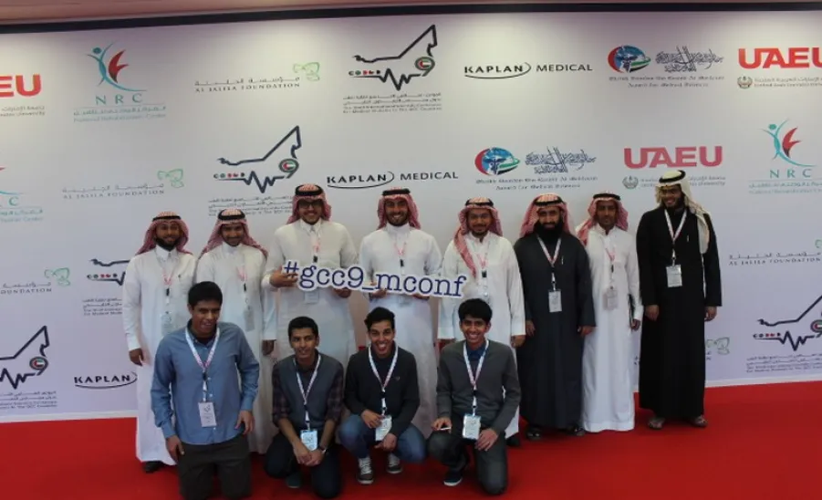الجامعةُ تشاركُ في المؤتمر العلمي التاسع لطلبة الطب بدول مجلس التعاون الخليجي ممثلة بالطب وعمادة شؤون الطلاب - 