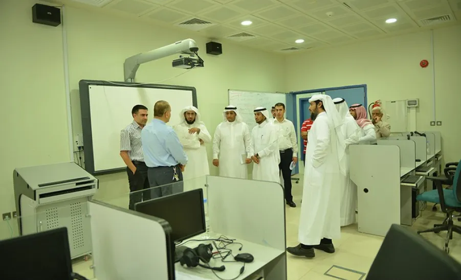 وكالة الجامعة تنهي عملية التقييم الداخلي لنظام السلامة والصحة المهنية في مختبرات كلية العلوم بالزلفي - 
