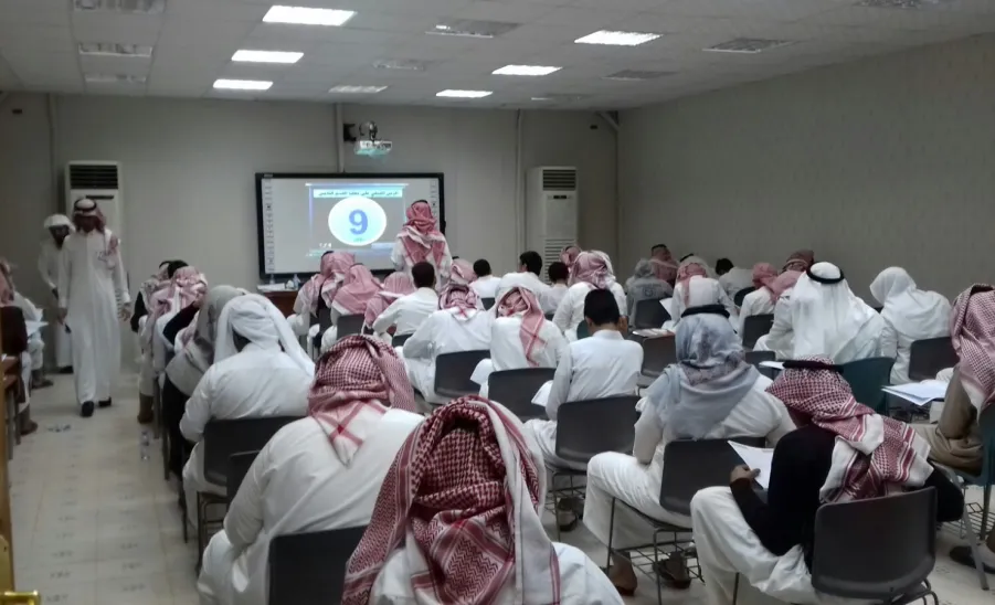 كلية العلوم والدراسات الإنسانية برماح تستضيف اختبار القدرات - 