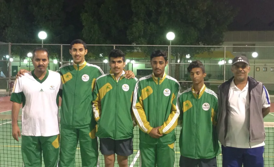 منتخب الجامعة لكرة المضرب خامس الجامعات السعودية - 