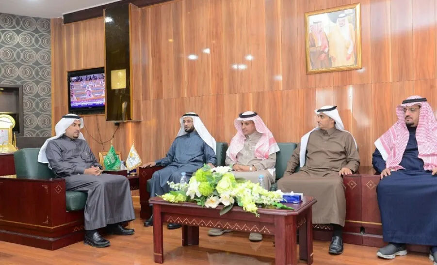 معالي مدير الجامعة يدشن انطلاق فعاليات اليوم الدولي لمكافحة الفساد 2016 - 