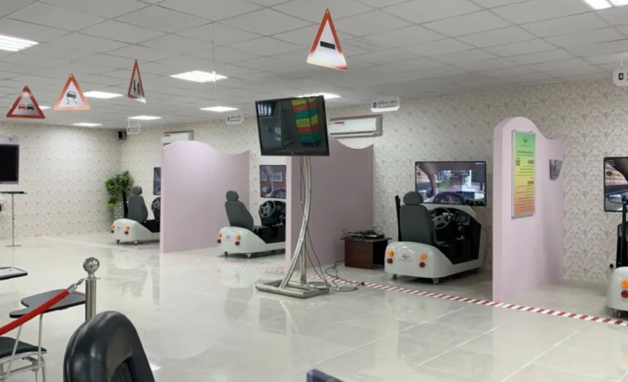 وكيل الجامعة يوجه بتمديد فترة دورة إدارة المخاطر في الطريق ونزع الرهبة لقيادة آمنة - 