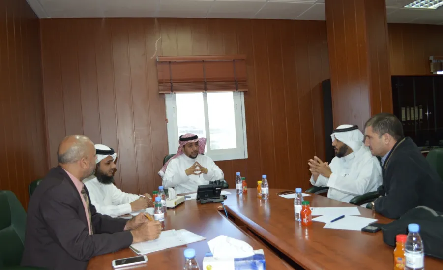 وكالة الجامعة للشؤون التعليمية تعقد ورشة عمل بعنوان ( نواتج التعلم - رؤية مستقبلية ) - 