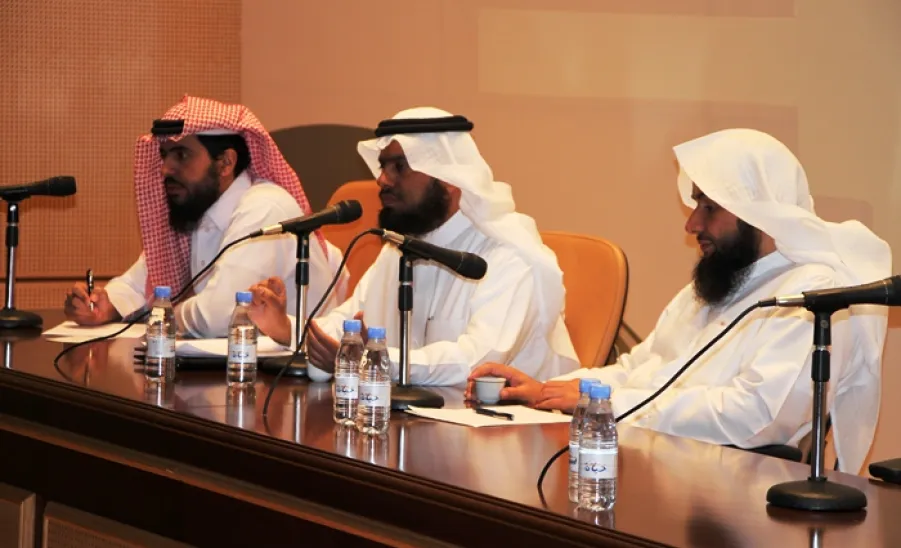 عميد كلية التربية بالزلفي يلتقي بأعضاء هيئة التدريس -  
