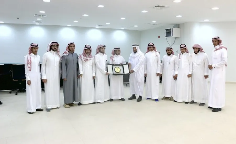 طلاب الجامعة: عمادة شؤون الطلاب أمتعتنا بزيارة تبوك - 
