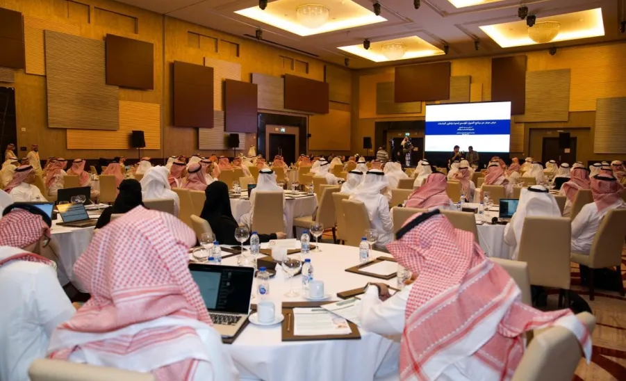  سعادة وكيل الجامعة للدراسات العليا والبحث العلمي يرأس وفد الجامعة المشارك في ورشة عمل منهجية وآلية تطوير إستراتيجية البحث العلمي في الجامعات بوزارة التعليم - 