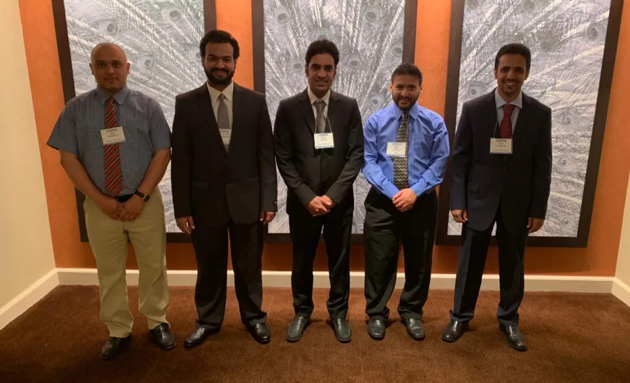  عددٌ من طلاب ماجستير إدارة الخدمات الصحية والمستشفيات يقدمون مشاريع تخرجهم في مؤتمر MBAA International Conference  بشيكاغو - 
