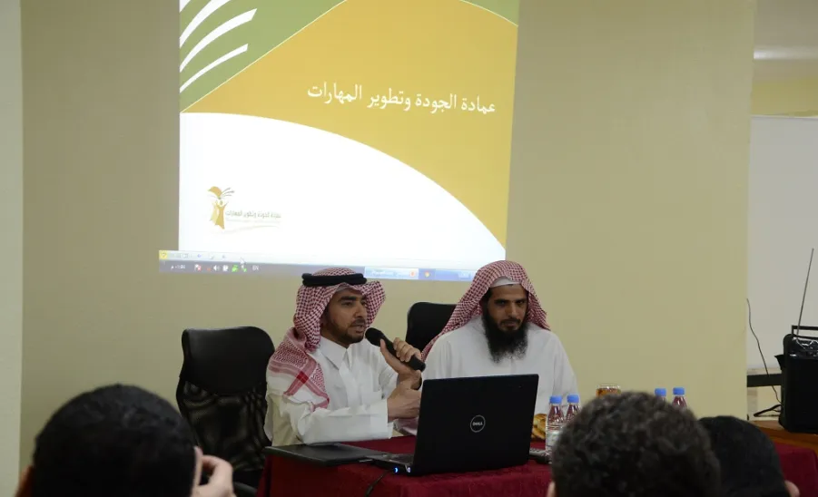 زيارة عمادة الجودة و تطوير المهارات لكلية الهندسة - 