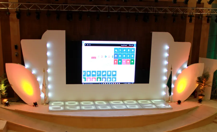 عمادة تقنية المعلومات تقيم ورشة عمل office 365 بالتعاون مع مايكروسوفت السعودية - 