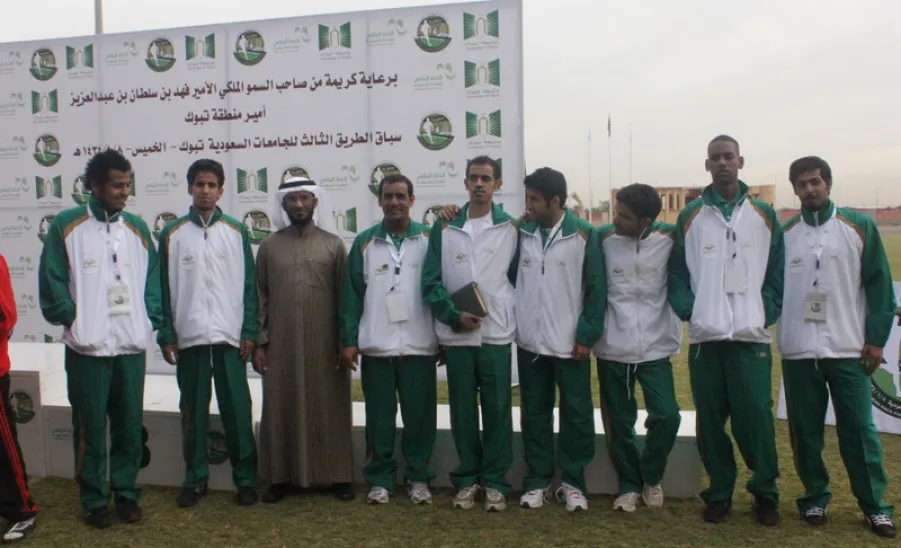 عمادةُ شؤونِ الطلابِ تُشاركُ في سباقِ الطريقِ الثالثِ للجامعات -  