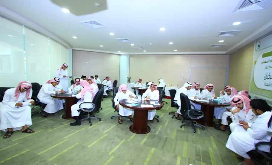 اختتام برنامج أسبوع التطوير الإداري الثاني في كلية إدارة الأعمال -  