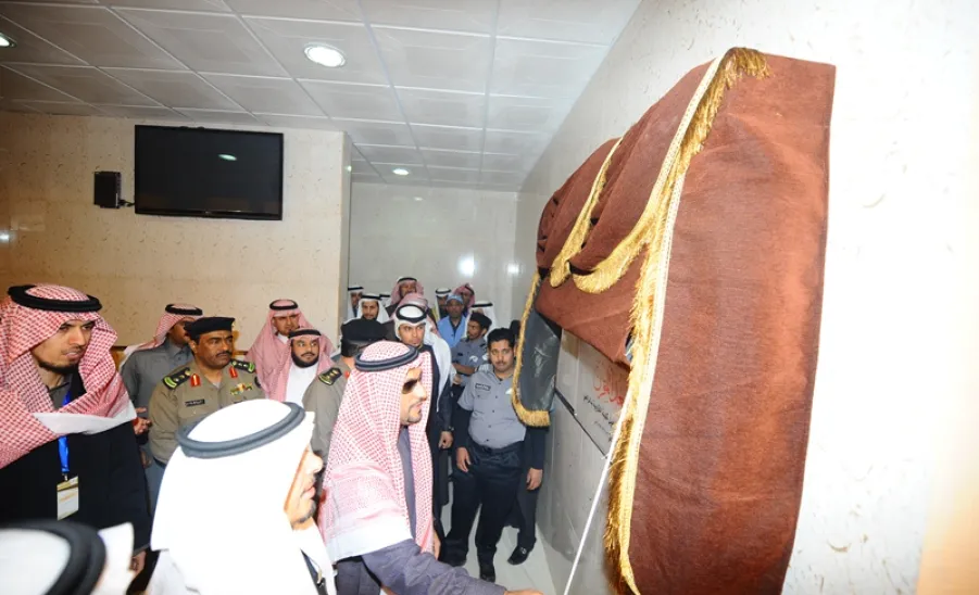 بحضور محافظ الزلفي معالي مدير الجامعة يفتتح قسم الطالبات بكلية التربية بالزلفي بعد تطويرها وإعادة تأهيلها - 