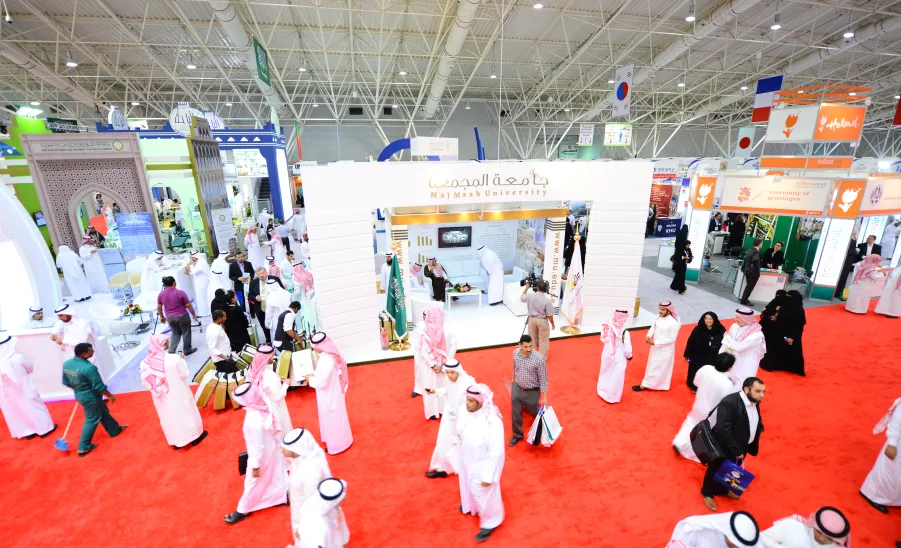 الجامعةُ تشارك في المعرض والمؤتمر الدولي للتعليم العالي الخامس  - 