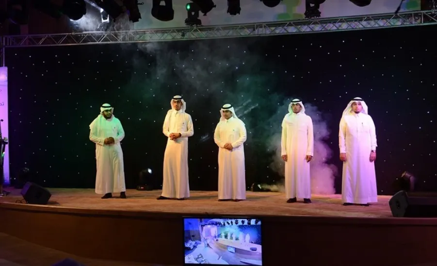 برعاية معالي مدير الجامعة عمادة شؤون الطلاب تختتم أنشطتها الطلابية  - 
