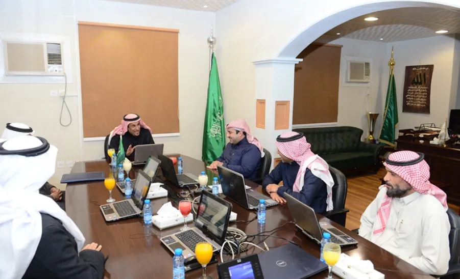 معالي مدير الجامعة يترأس الجلسة السابعة لمجلس كلية الهندسة -  