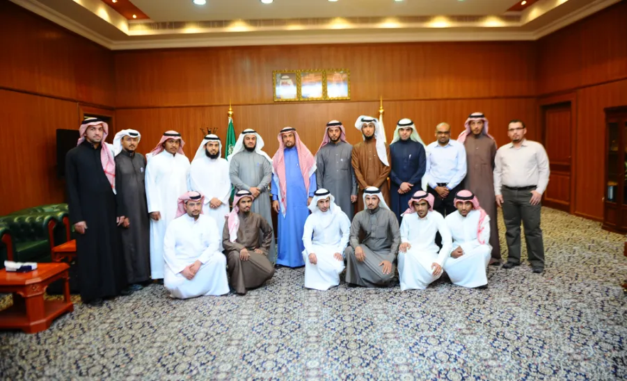 معالي مدير الجامعة يُدشّن النسخة الجديدة للبوابة الإلكترونية للجامعة 1.3 - 