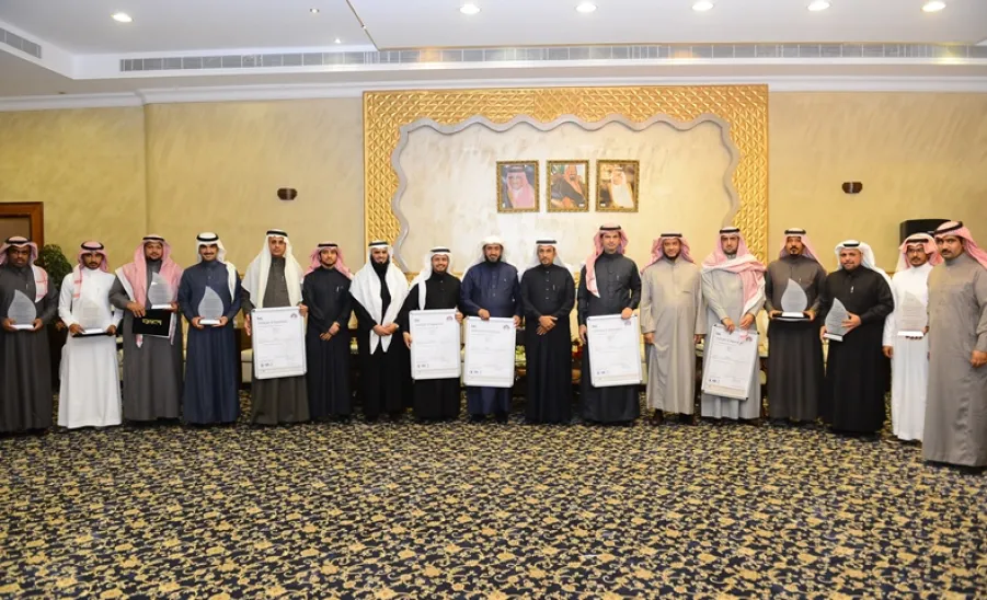 الجامعة تحتفل بالحصول على شهادة الآيزو ( ISO 9001 : 2008  ) في جودة الإجراءات الإدارية  - 