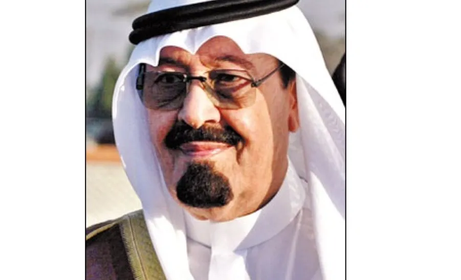 معالي مدير الجامعة يشكر خادم الحرمين الشريفين على موافقته على إنشاء مركز بحوث الهندسة والعلوم التطبيقية بالجامعة -  