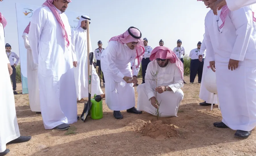 وكيل الجامعة يرعى انطلاق فعاليات أسبوع البيئة - 