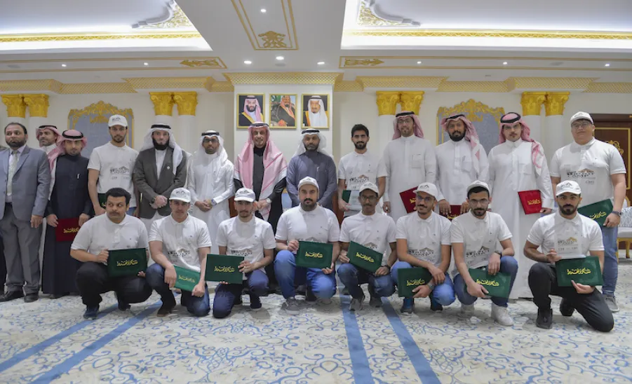 الجامعة تقيم حفل تكريم للمشاركين في المعسكر التقني الثالث الذي أقامته كلية علوم الحاسب والمعلومات - 