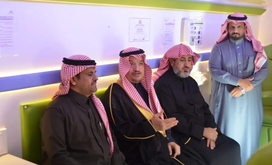 وكيل الجامعة يرعى ورشة عمل أساسيات إدارة الأزمات والطوارئ في بيئة العمل بمقر المجلس البلدي بروضة سدير - 