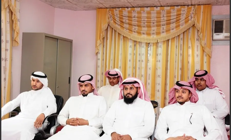 كلية التربية بالمجمعة تقيم دورة تدريبية لموظفي صندوق التنمية العقاري بمحافظة المجمعة - 