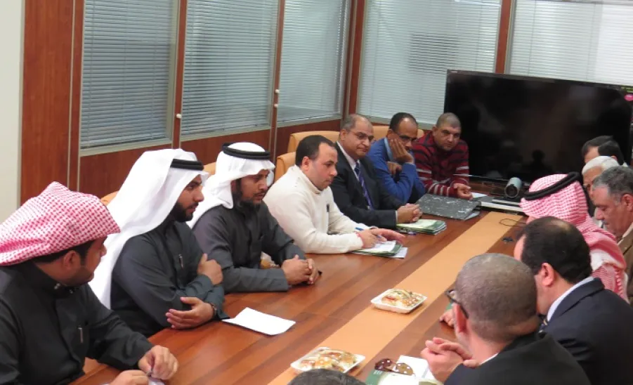 انطلاق الزيارات الدورية بين عمادة الجودة وتطوير المهارات والكليات بداية بكلية العلوم بالزلفي -  