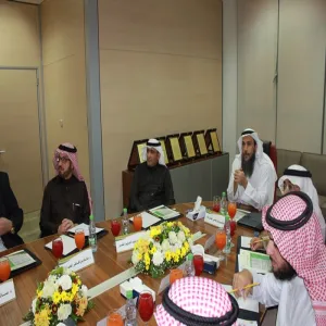 المجلس الاستشاري لكلية العلوم الطبية التطبيقية يعقد اجتماعه الأول