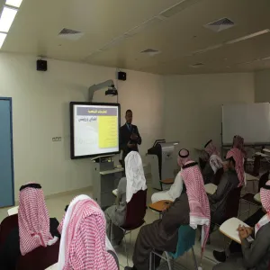أقامت كلية التربية بالزلفي دورة تدريبية بعنوان :( تسويق مهارات الذات )