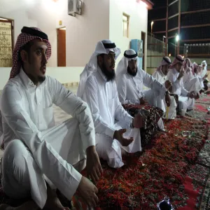 كلية التربية بالزلفي تقيم جلسة مفتوحة لموظفيها خارج جو العمل