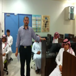 قسم علوم الحاسب يقيم دورة في أساسيات البرمجة الشيئية