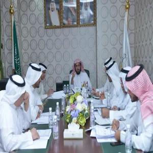 لجنة دراسة المشاريع وتحديد أولوياتها واحتياجات الجامعة تعقد جلستها الأولى