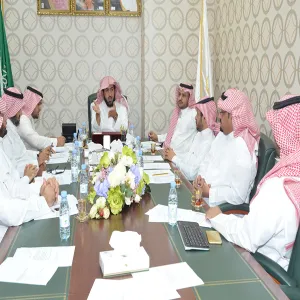 لجنة التنظيم والتطوير الإداري تعقد اجتماعها الأول