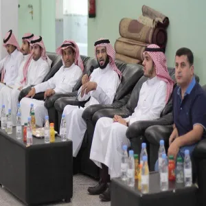 عميد شؤون الطلاب يزور كليات الجامعة بالزلفي ويلتقي بالطلاب