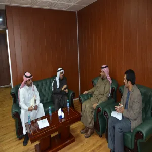 مكتب إدارة المشاريع يطلع سعادة الدكتور احمد بن علي الرميح على نظام إدارة المشاريع الداخلية EPM