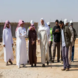 ممثل اللجنة العليا لمتابعة أوضاع كليات البنات بوزارة التعليم العالي يزور المشروعات العاجلة في الجامعة