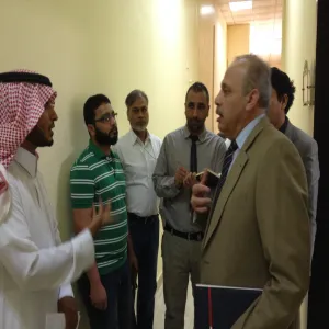 وفد من الإدارة العامة للمشروعات والشؤون الفنية في زيارة ميدانية لمعامل كلية الهندسة