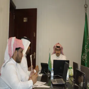 كلية الهندسة تستقبل لجنة الصحة والسلامة المهنية