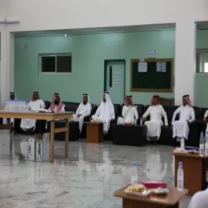 الكلية تقيم حفل معايدة لمنسوبيها