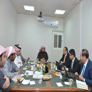 عمادة التعليم الإلكتروني تتابع المستجدات الإلكترونية في التعليم