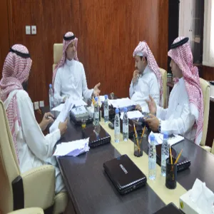 مناقشة ضوابط صرف مكافآت التميز لأعضاء هيئة التدريس