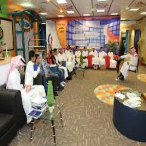 حضور طلاب كلية التربية في المجمعة دورة (فنون وأسرار صناعة الفرانشايز)