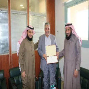 إقامة ورشة عمل : قياس مخرجات التعلم وبنوك الأسئلة بكلية التربية بالزلفي
