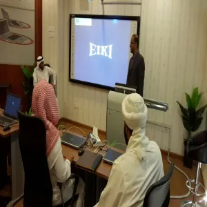كلية التربية بالزلفي تقيم دورة تفعيل المنصة الإلكترونية في العملية التعليمية